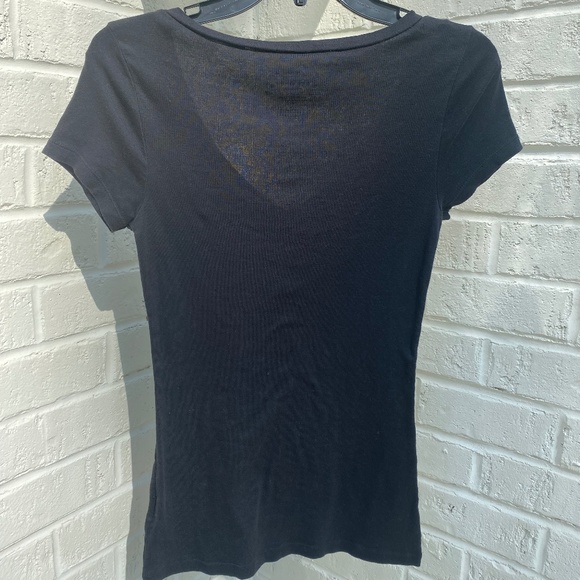 Old Navy t-shirt v-neck short sleeve tee black Medium - Picture 12 of 12